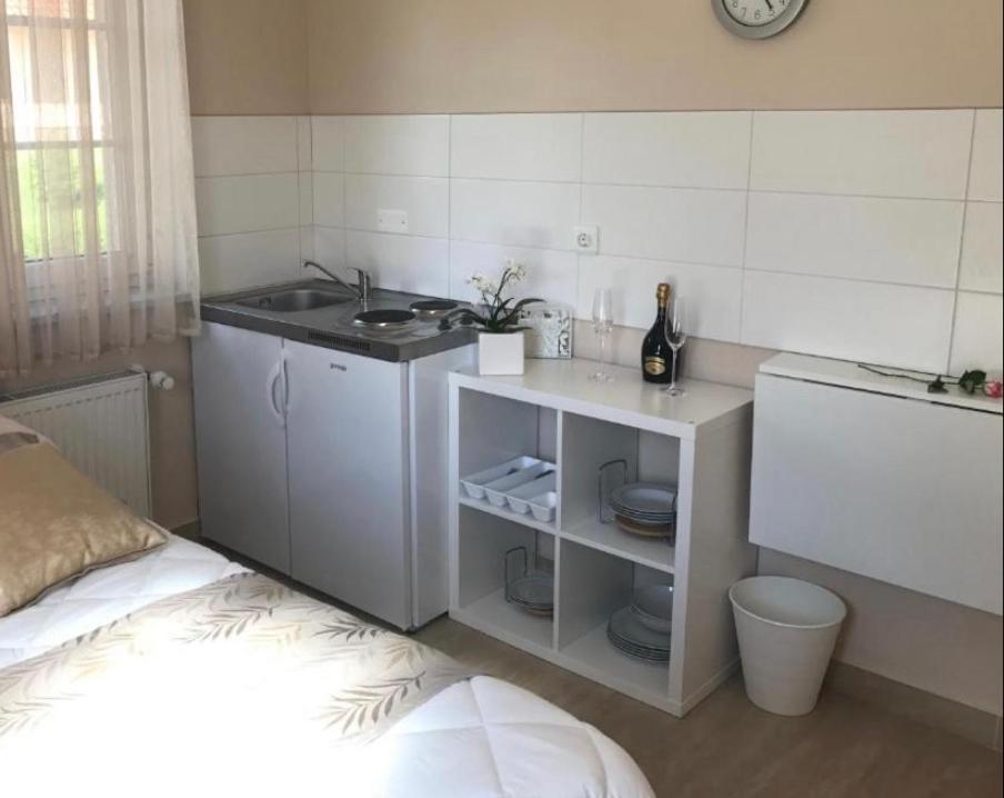 Linden Garden Apartment Postojna Εξωτερικό φωτογραφία
