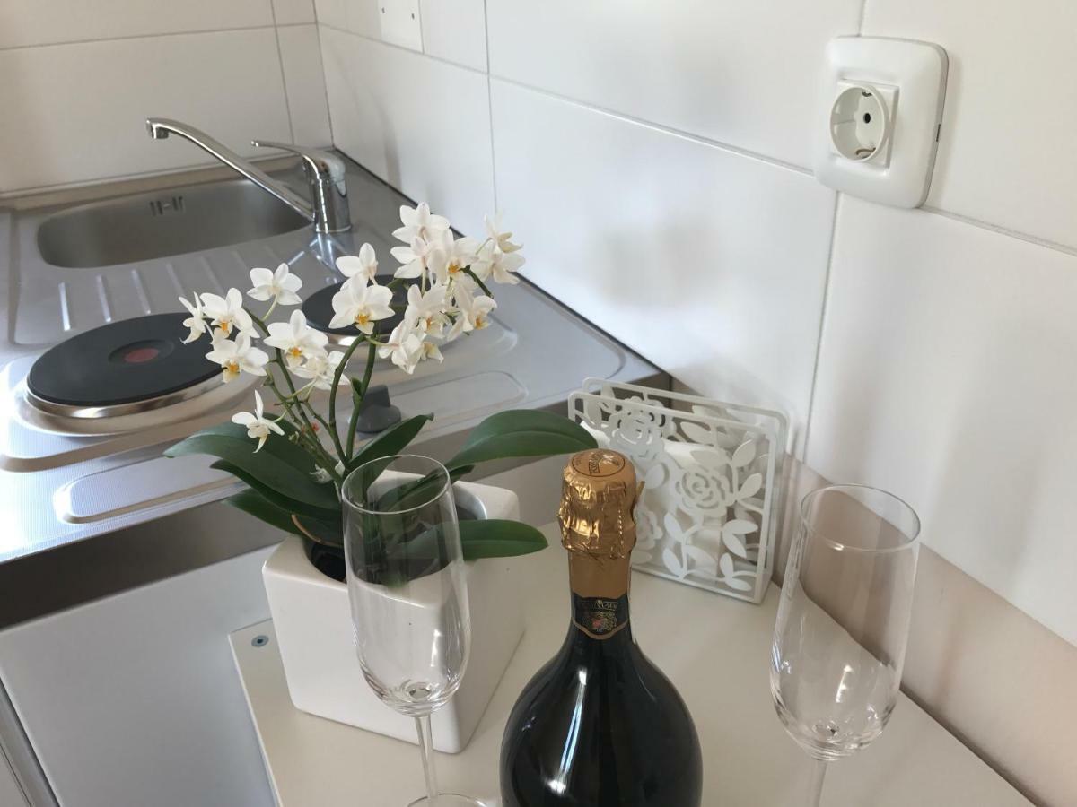 Linden Garden Apartment Postojna Εξωτερικό φωτογραφία
