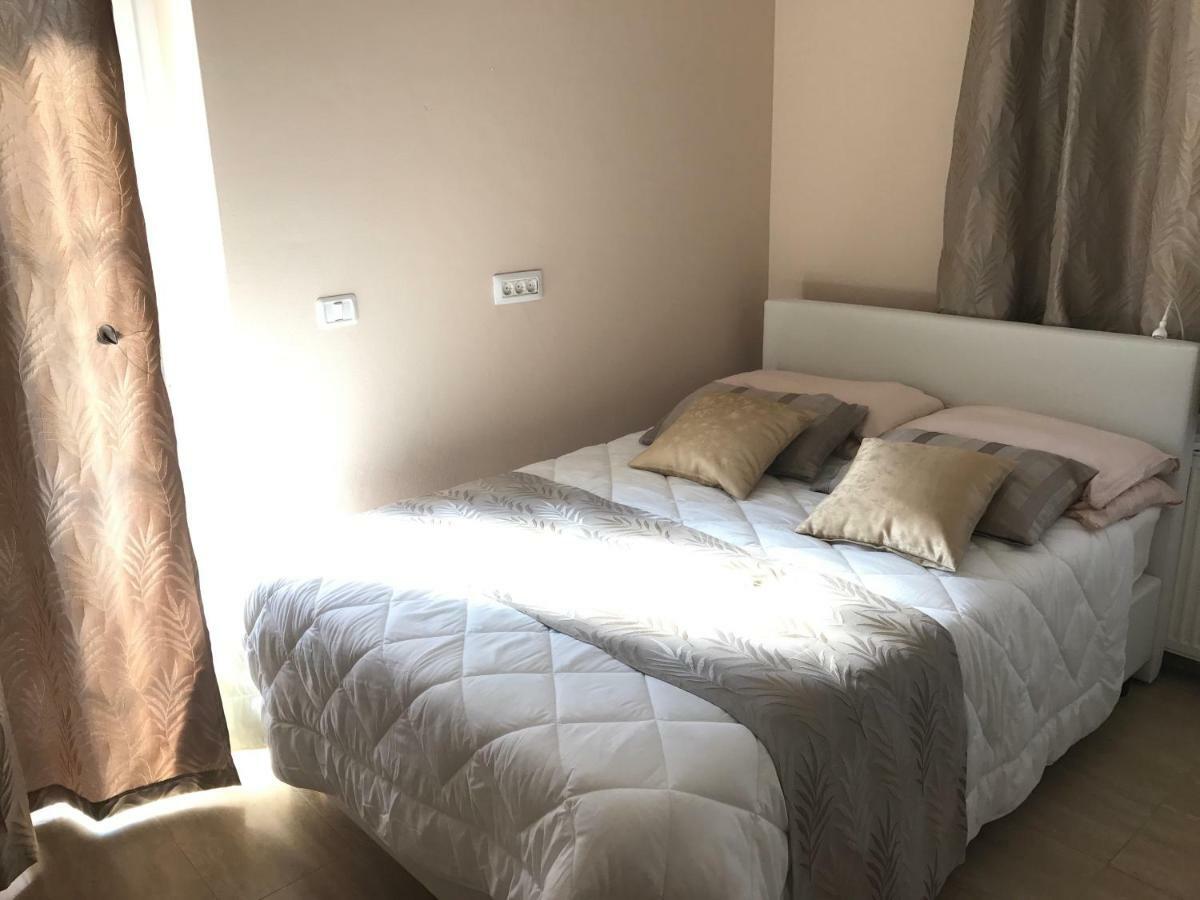 Linden Garden Apartment Postojna Εξωτερικό φωτογραφία