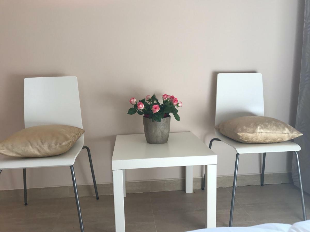 Linden Garden Apartment Postojna Εξωτερικό φωτογραφία